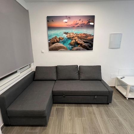 Apartamentos Montalvo Metropolis A ตอร์เรโมลิโนส ภายนอก รูปภาพ
